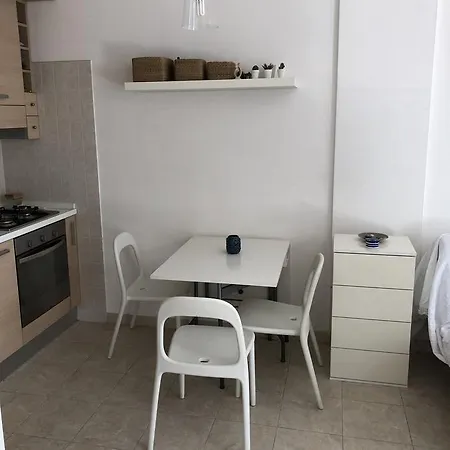 Monolocale Blu Appartement *